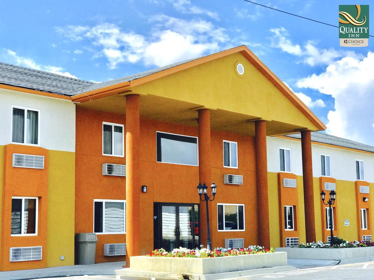 Quality Inn Price Gateway To Moab National Parks Екстериор снимка